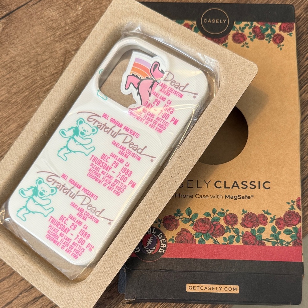 Casely Classic Grateful Dead Phone Case - White - iPhone 14 Pro